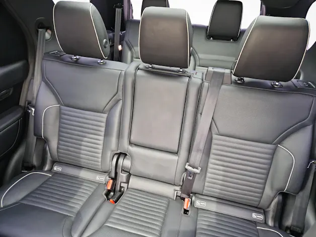 Land Rover Discovery 3.0 Si6 HSE Luxury