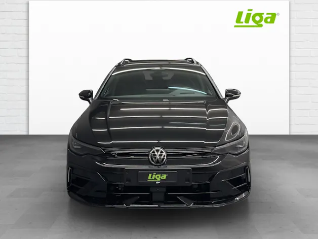 VW Golf VIII Variant 2.0 TSI R DSG 4motion