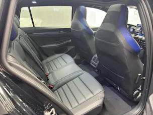 VW Golf VIII Variant 2.0 TSI R DSG 4motion