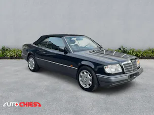 Mercedes-Benz A124 Cabriolet 300 CE-24