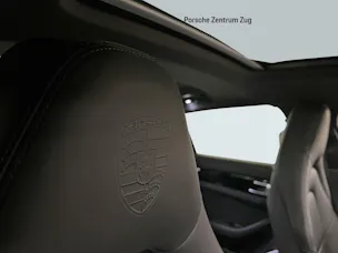 Porsche Panamera 4 E-Hybrid