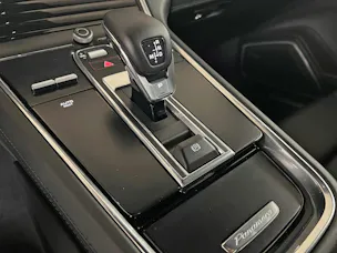 Porsche Panamera 4 E-Hybrid