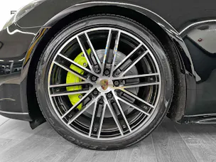 Porsche Panamera 4 E-Hybrid