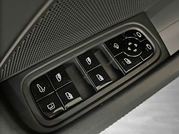 Porsche Panamera 4 E-Hybrid