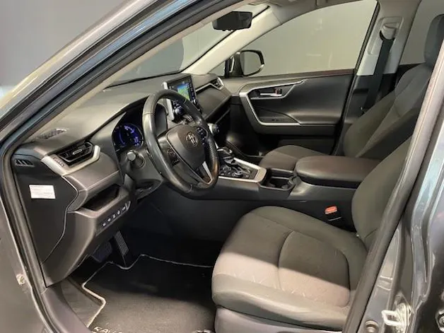 Toyota RAV4 2.5 HEV Trend