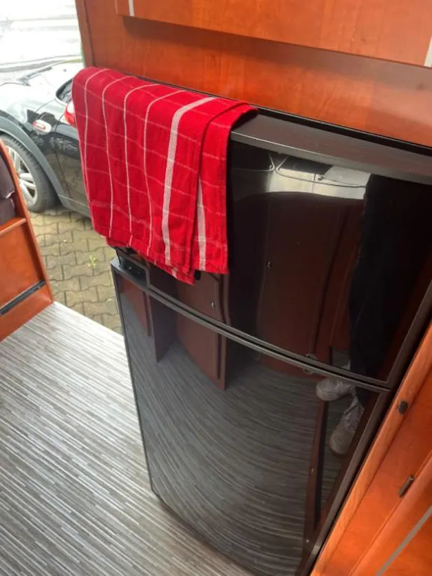 Fiat Ducato 290 15 Kombi 3000 H1 2.3 MJ Comfort Matic