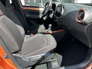 Toyota Aygo X 1.5 VVT-i HSD Trend