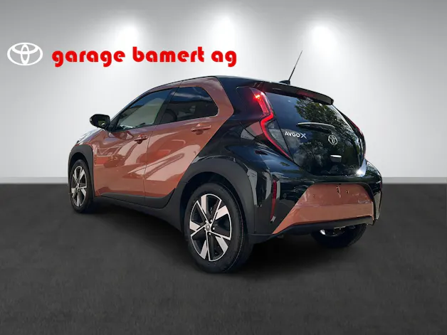 Toyota Aygo X 1.5 VVT-i HSD Trend