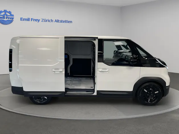 Kia PV5 Cargo 51.5 kWh Plus