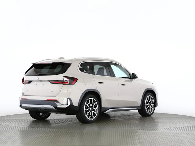 BMW iX1 30 xDrive