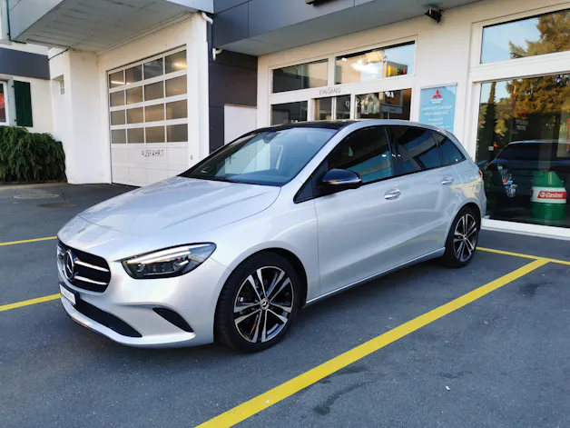 Mercedes-Benz B 200 d Night Line