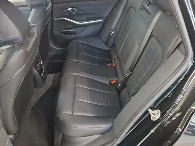 BMW 320d xDrive SAG Touring M Sport