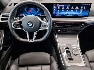BMW 320d xDrive SAG Touring M Sport