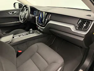 Volvo XC60 2.0 B4 MH Momentum AWD