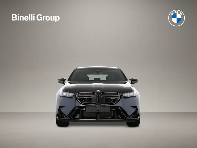 BMW M5 xDrive Touring