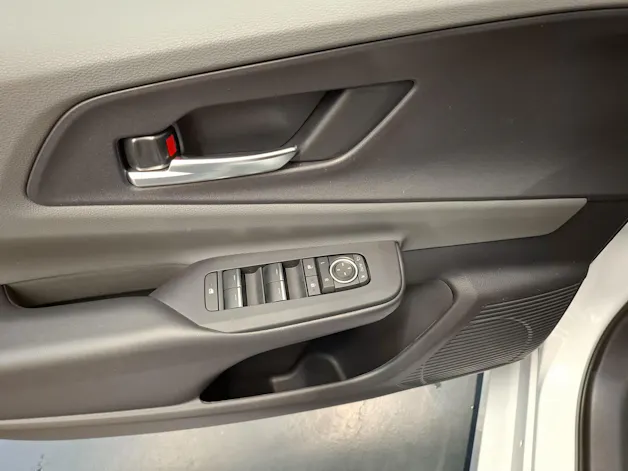 Toyota Prius 2.0 Plug-In-Hybrid Style