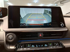 Fahrzeugbild TOYOTA Prius 2.0 Plug-In-Hybrid Style