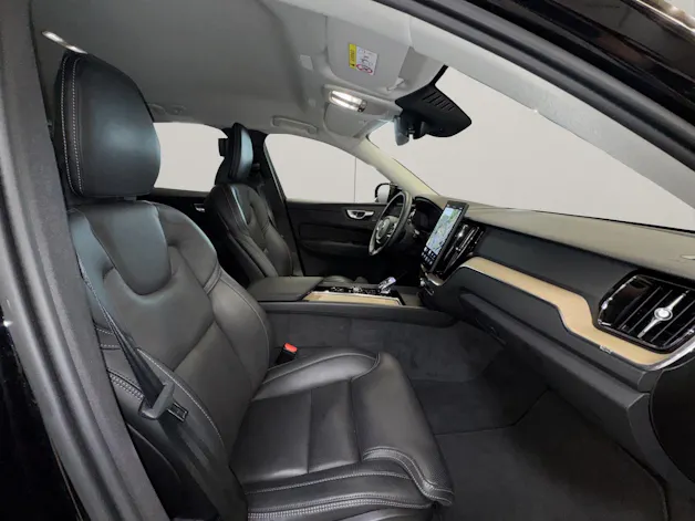 Volvo XC60 2.0 T8 TE Plus Dark eAWD