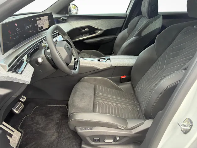 PEUGEOT 3008 1.6 PHEV 225 GT Exclusive