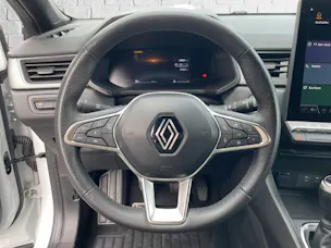 Renault Captur 1.3 TCe 140 techno