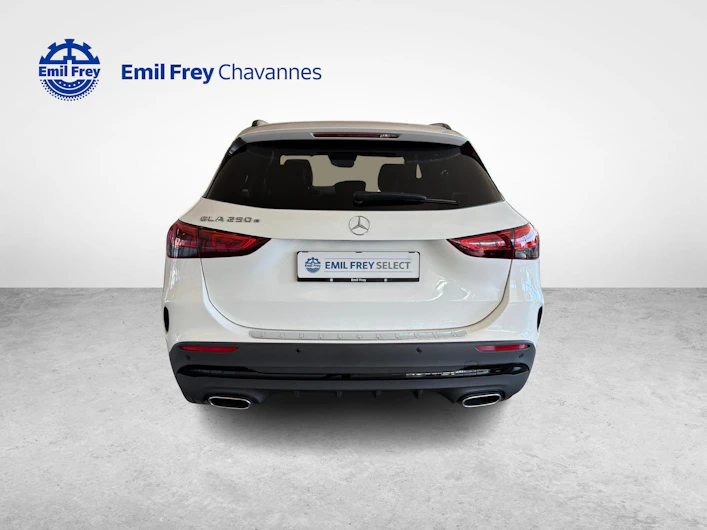 image du véhicule MERCEDES-BENZ GLA 250