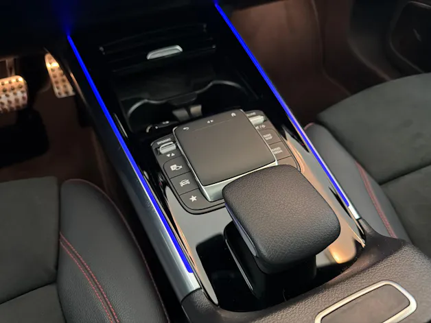 Mercedes-Benz GLA 250 e AMG Line