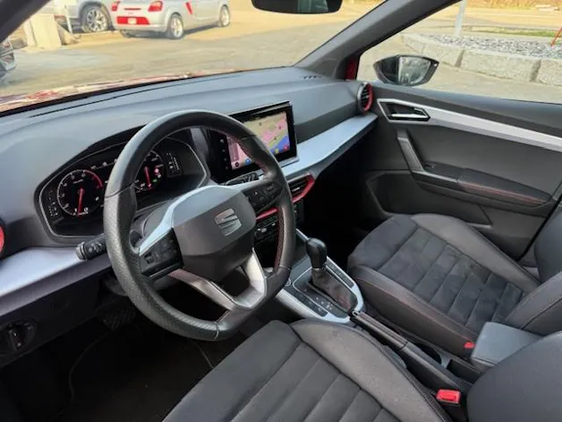 SEAT Arona 1.5 TSI Hola FR DSG