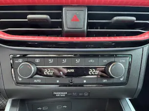 SEAT Arona 1.5 TSI Hola FR DSG