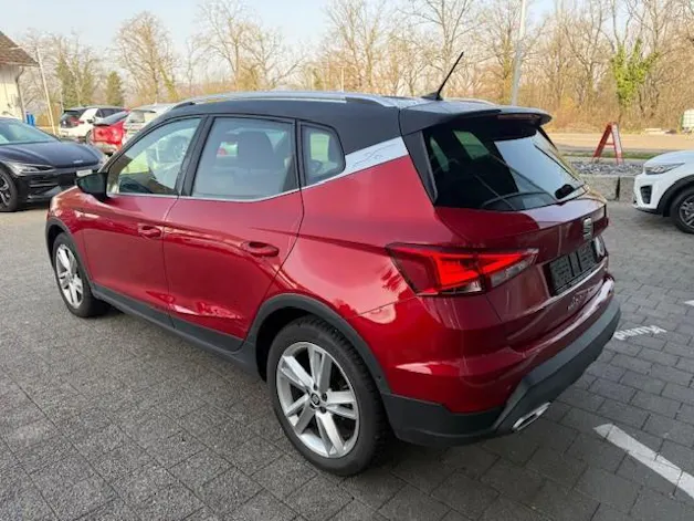 SEAT Arona 1.5 TSI Hola FR DSG