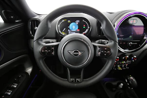 image du véhicule MINI Countryman F60 1.5i Cooper S E ALL4