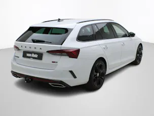 SKODA Octavia Combi 2.0 TDI DSG RS 4x4