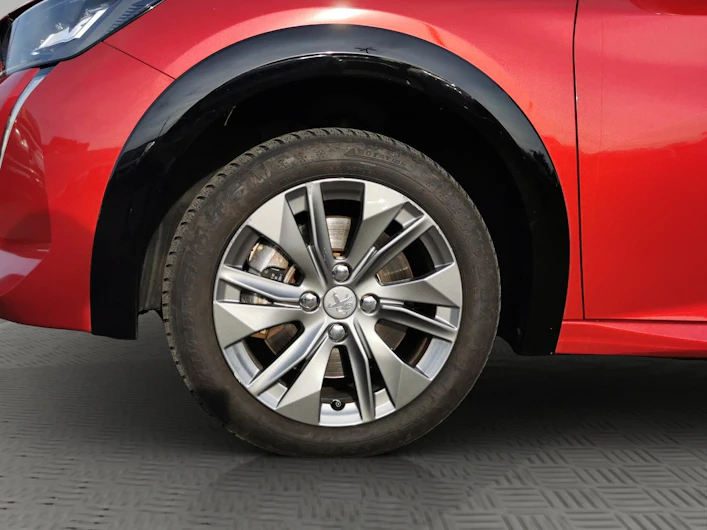Fahrzeugbild PEUGEOT 208