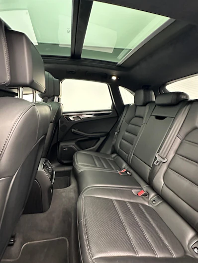 Fahrzeugbild PORSCHE MACAN