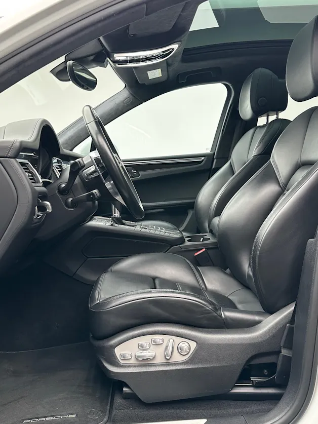 Porsche Macan 3.6 V6 Turbo Performance