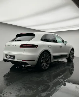Porsche Macan 3.6 V6 Turbo Performance