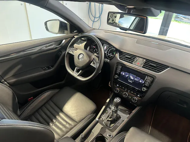 Škoda Octavia Combi 2.0 TDI 184 RS DSG