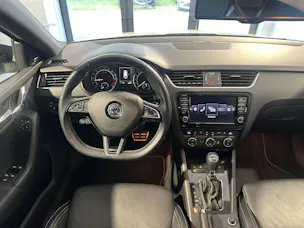 Škoda Octavia Combi 2.0 TDI 184 RS DSG