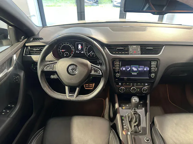 Škoda Octavia Combi 2.0 TDI 184 RS DSG