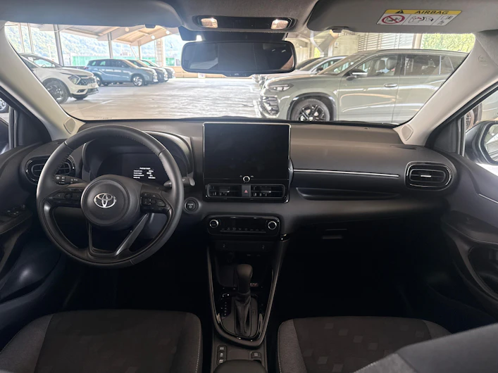 immagine del veicolo TOYOTA YARIS