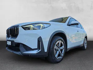 BMW X1 xDrive 30e U11 AHK (CH)