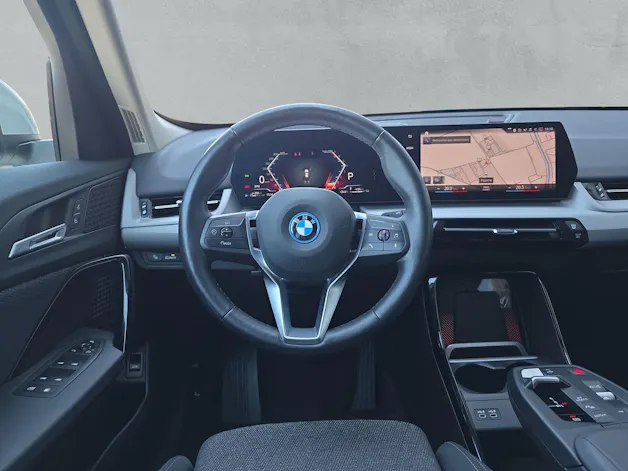 BMW X1 xDrive 30e U11 AHK (CH)