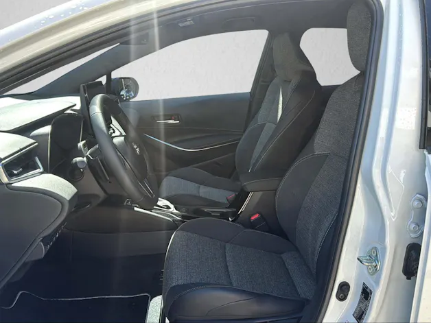 Toyota Corolla Touring Sports 2.0 HSD Swiss Edition