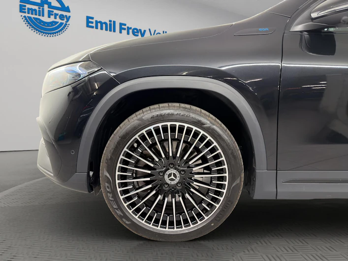 immagine del veicolo MERCEDES-BENZ EQA 300