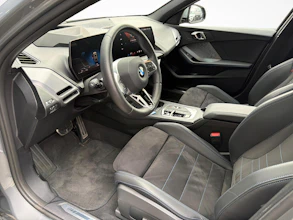 https://vehicle.imgix.net/4282169/fe162729-fd90-4a1e-b20a-a021877e638c.jpg