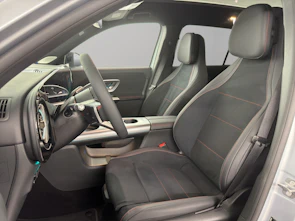 Fahrzeugbild MERCEDES-BENZ GLB 220 4matic