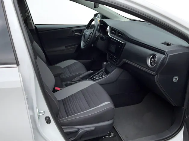 Toyota Auris Touring Sports 1.2 T Trend MultiDrive