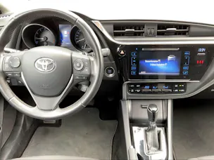 Toyota Auris Touring Sports 1.2 T Trend MultiDrive