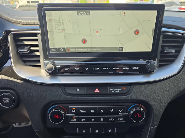 immagine del veicolo KIA CEED