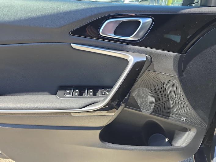 immagine del veicolo KIA CEED