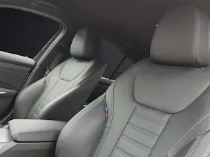 BMW 320d xDrive SAG